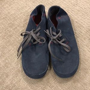Men’s shoes